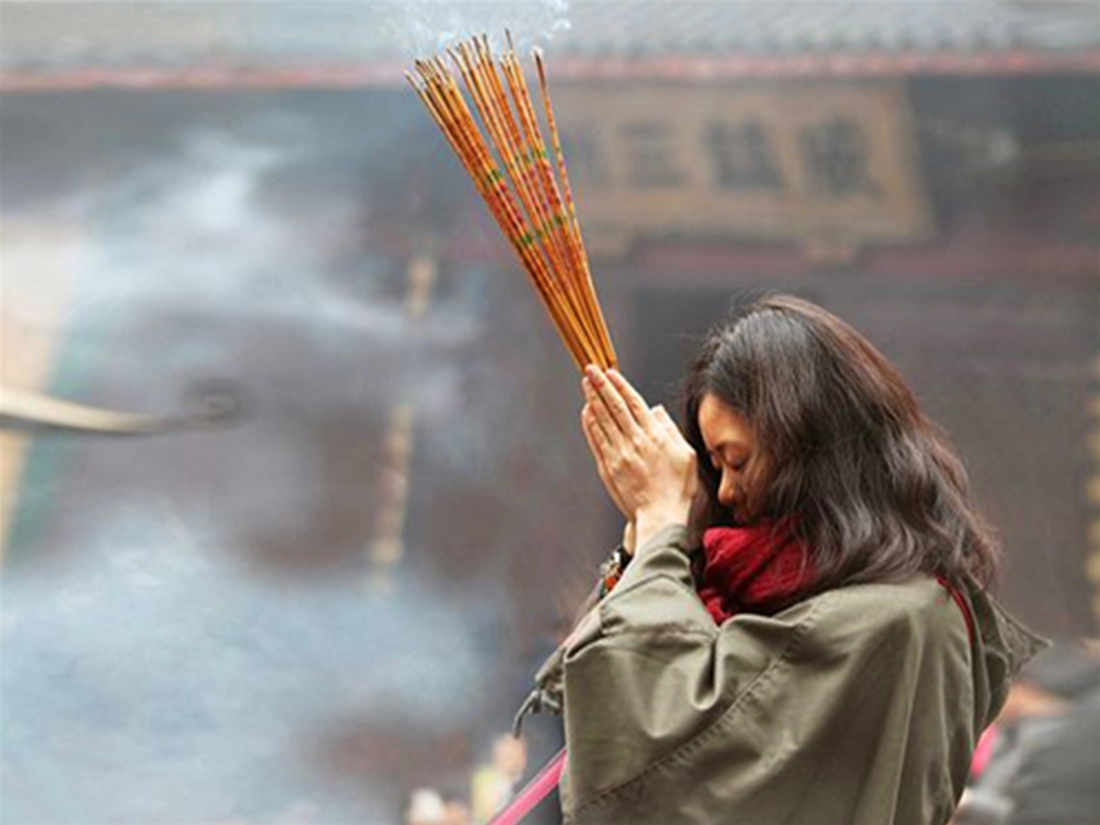 衡山大庙烧香祈福